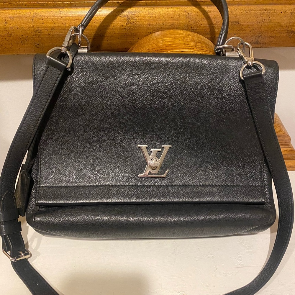 Authentic Black  Louis Vuitton lockme II handbag